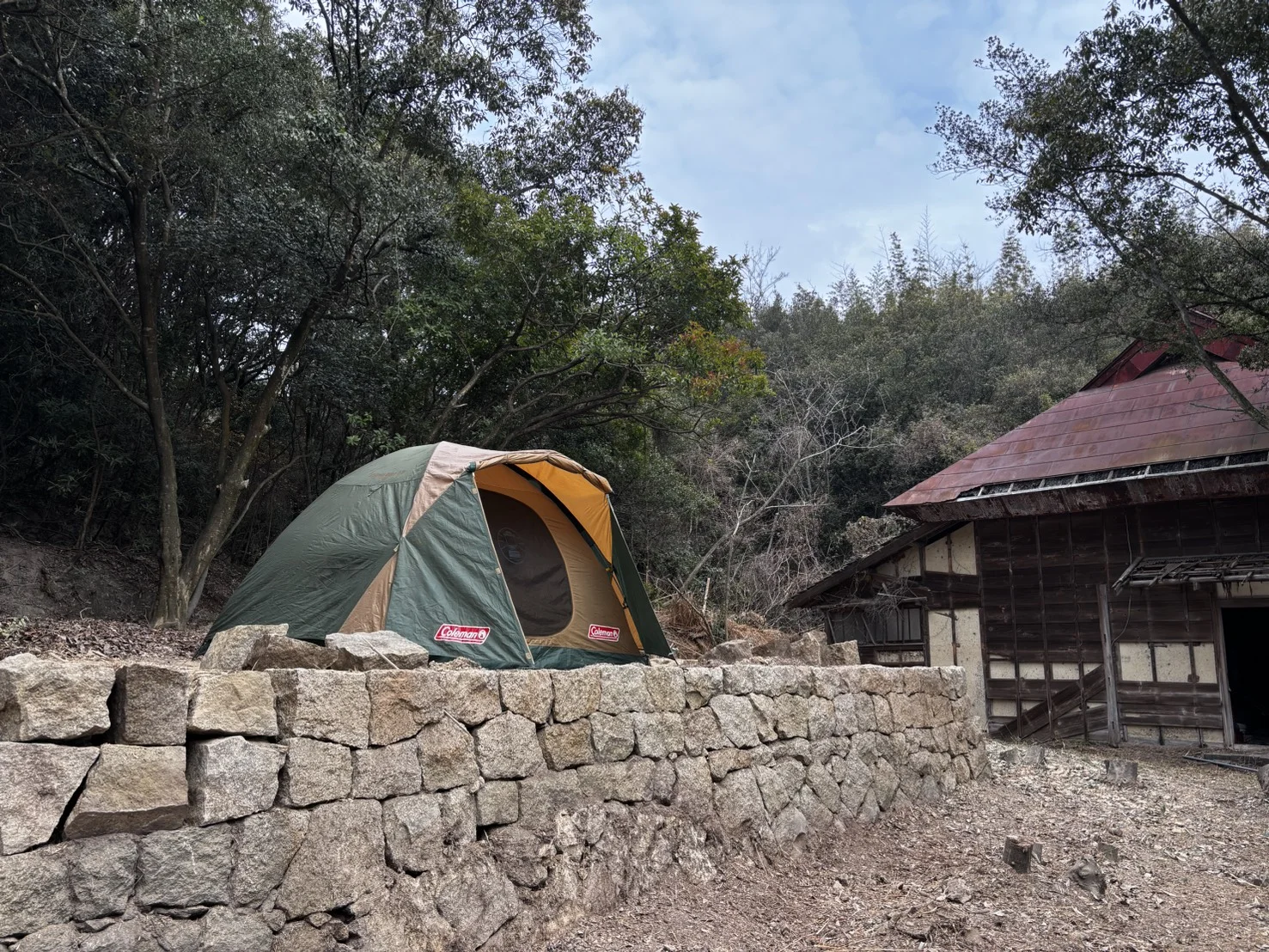 歴史感じる冒険の島